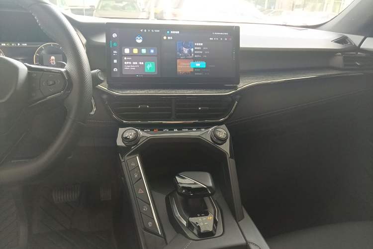 Used Lynk & Co 06 2023 Remix 1.5T JinPro Audio And AC Panel