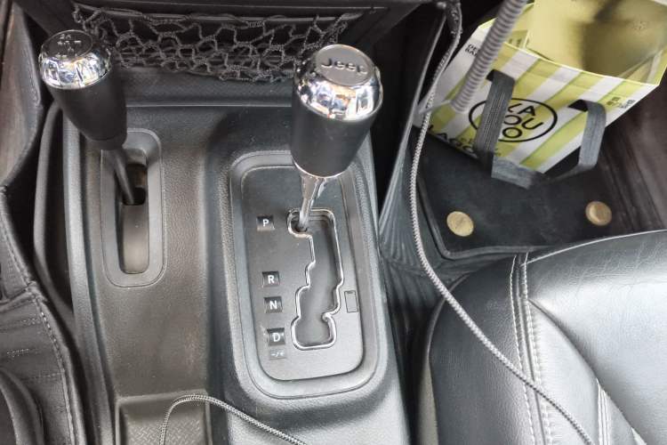 Used Jeep Wrangler 2017 3.0L Sahara Four-Door Comfort Edition