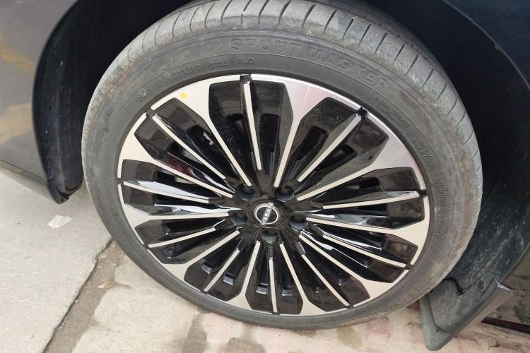 Used Nissan N7 2025 510 Pro