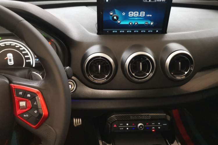 Used Wey VV7 2017 2.0T Flagship Model
