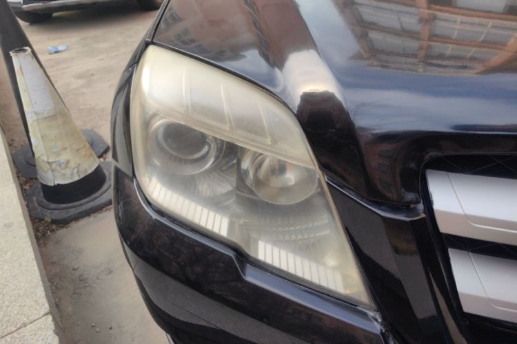 Used Mercedes-Benz GLK-Class 2011 GLK 300 4MATIC Dynamic Model Right Front Headlight