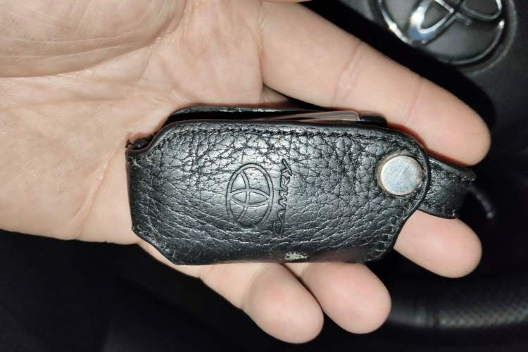 Used Toyota RAV4 2010 2.4L Automatic Deluxe Upgrade Edition