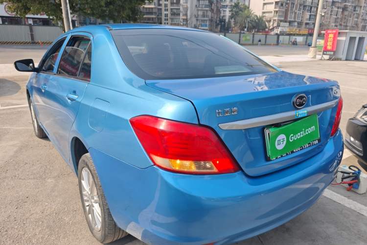 Used BYD e5 2017 300 Prestige Edition
