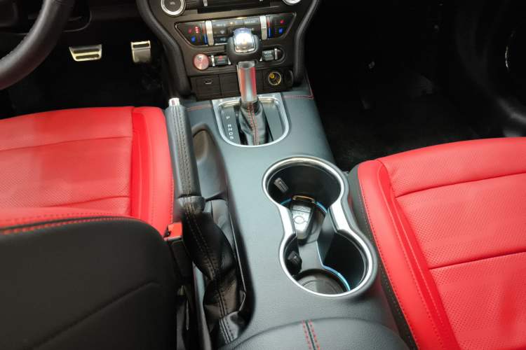 Used Ford Mustang 2021 2.3T EcoBoost Obsidian Phantom Special Edition Gear Lever