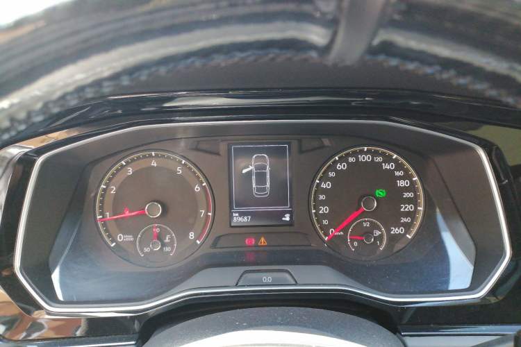 Used Volkswagen Sagitar 2019 200TSI DSG Comfort Version China VI Standard Instrument Cluster