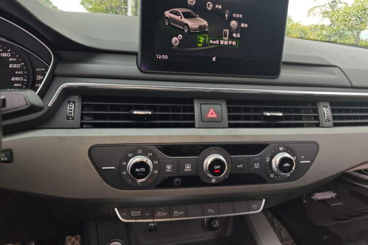 Used Audi A4L 2019 40 TFSI Ambition China VI