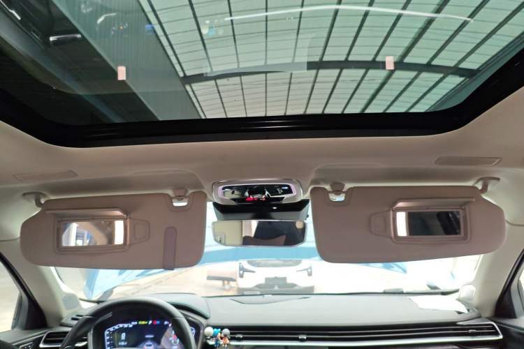 Used Lynk & Co 05 2020 2.0TD Two-Wheel Drive Shine Halo