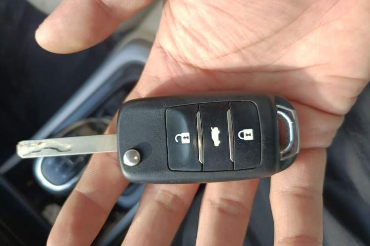 Used CHANGAN Eado 2015 1.6L Manual Luxury Model China IV Standard Vehicle Key