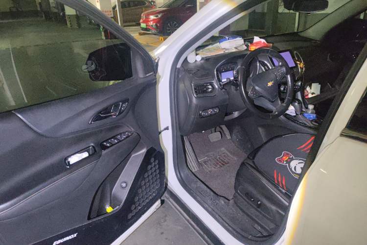 Used Chevrolet Equinox 2019 535T Automatic YuJie Edition China V Standard