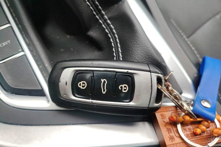 Used Geely Auto Vision X3 2020 1.5L CVT Luxury Model Vehicle Key