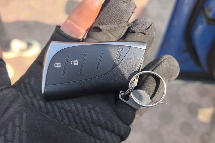 Used Lexus UX 2020 260h Explore & Adventure Edition
