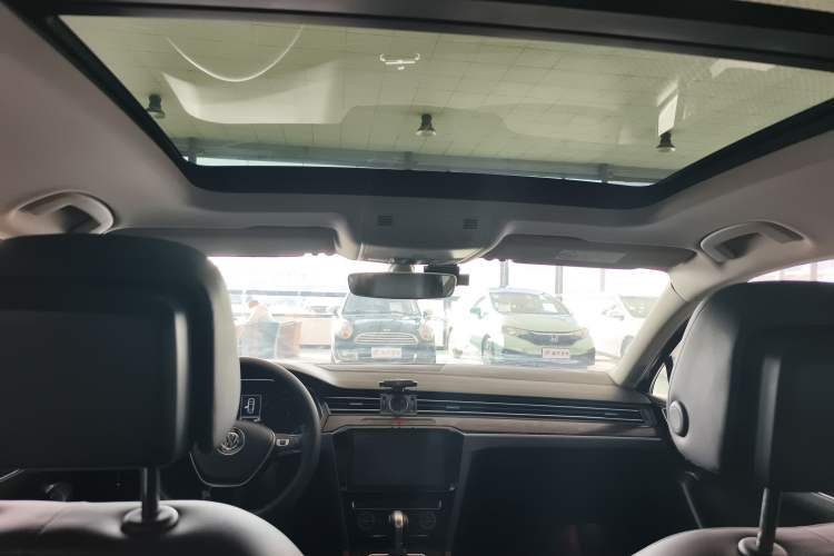 Used Volkswagen Magotan 2018 380TSI DSG Luxury Model
