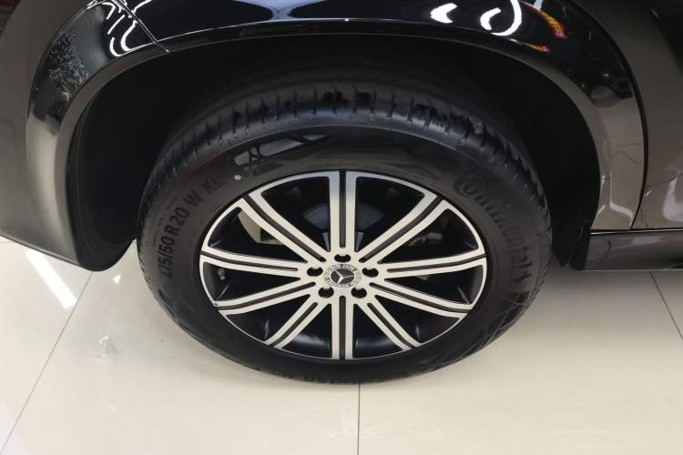 Used Mercedes-Benz GLE 2024 Refreshed GLE 350 4MATIC Stylish Edition
