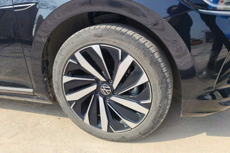 Used Volkswagen Passat 2022 330TSI Luxury Edition
