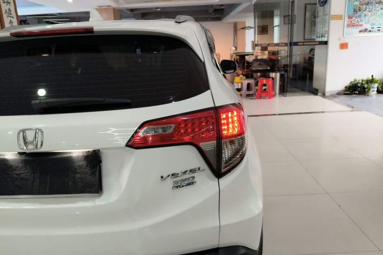 Used Honda Vezel 2019 220 TURBO CVT Elite Version China V Emission Standard