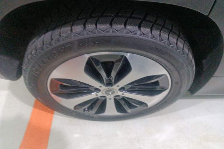 Used Mercedes-Benz GLB 2021 GLB 200 Fashion Model Right Rear Wheel Hub