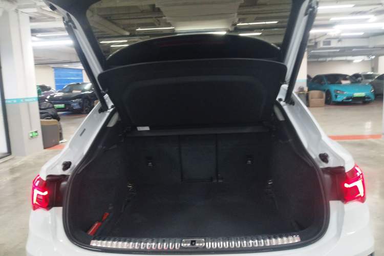 Used Audi Q3 Sportback 2020 40 TFSI Fashion Model
