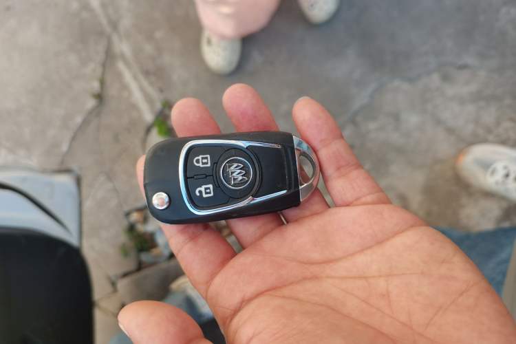 Used Buick GT 2015 15N Automatic Deluxe Edition
