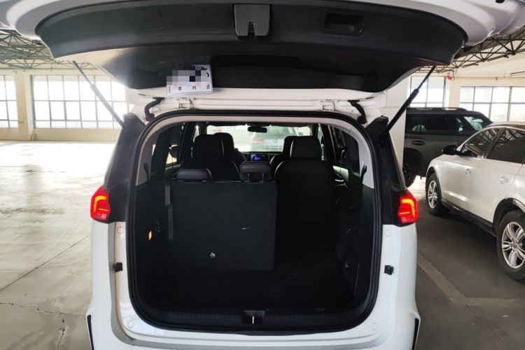 Used SAIC MAXUS EUNIQ 5 2020 1.3T PLUG-IN Elite Edition
