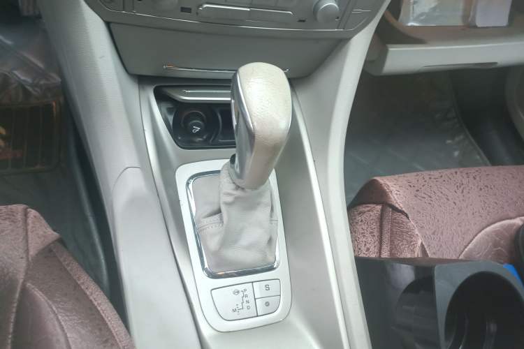 Used Citroen C5 2012 2.0L Automatic Luxury Edition Gear Lever