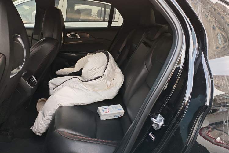 Used Lynk & Co 03 2020 1.5TD DCT JingPro Edition Left Rear Seat