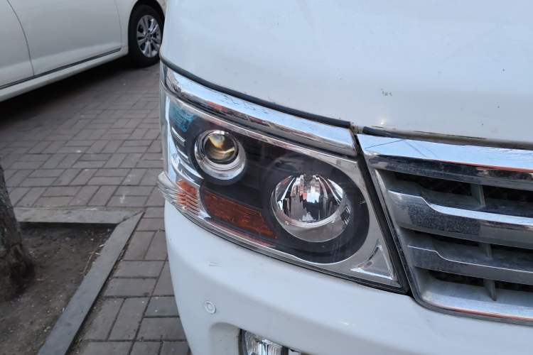 Used Jinbei Hiace 