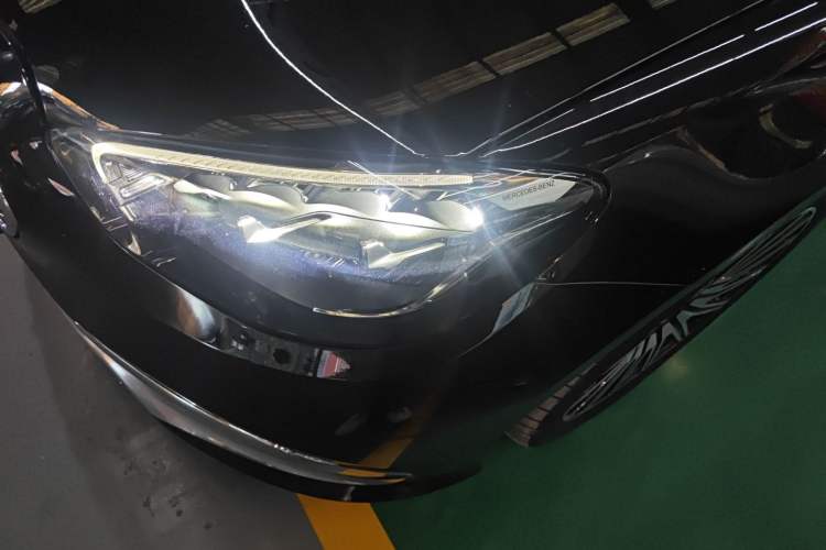 Used Mercedes-Benz E-Class 2021 E 300 L Sporty and Stylish Model
