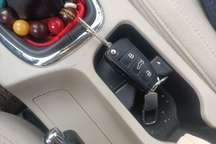 Used Chery Arrizo 7 2013 1.6L Manual Zhi Ling Edition
