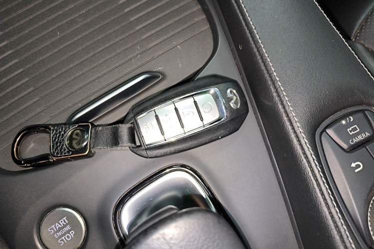 Used Infiniti QX50 2020 2.0T All-Wheel-Drive Elite Version