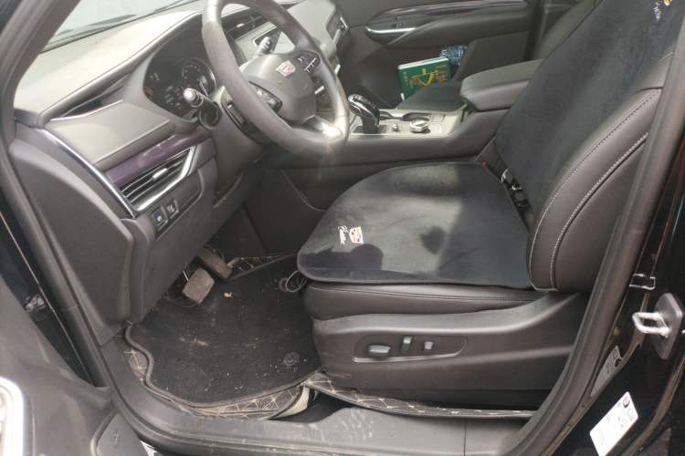 Used Cadillac XT4 2021 28T Two-Wheel Drive Tech Edition
