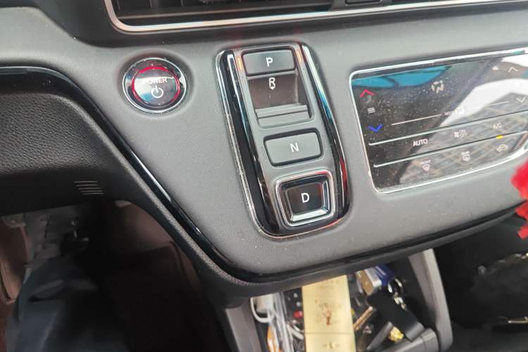 Used Honda Odyssey 2024 2.0L eHEV Sharp & Smart Edition
