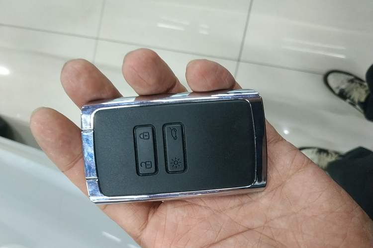 Used Renault Koleos 2017 2.5L Four-Wheel Drive Ultimate Edition
