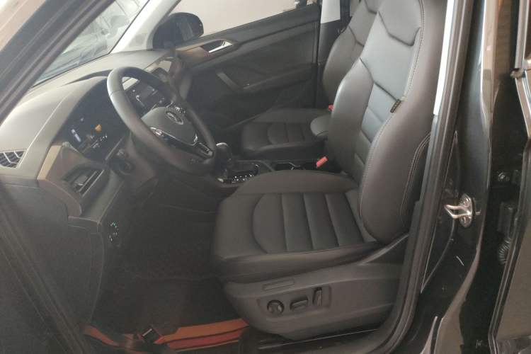 Used Volkswagen Tharu 2022 280TSI Two-Wheel-Drive Luxury Edition Left Front Seat