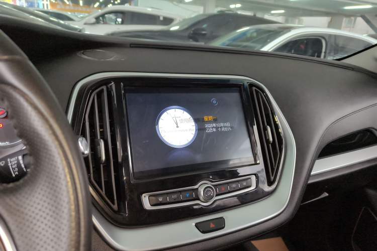 Used JETOUR X70M 2020 Revised Version 1.5T Manual Elite Partner Type 7 Seats
