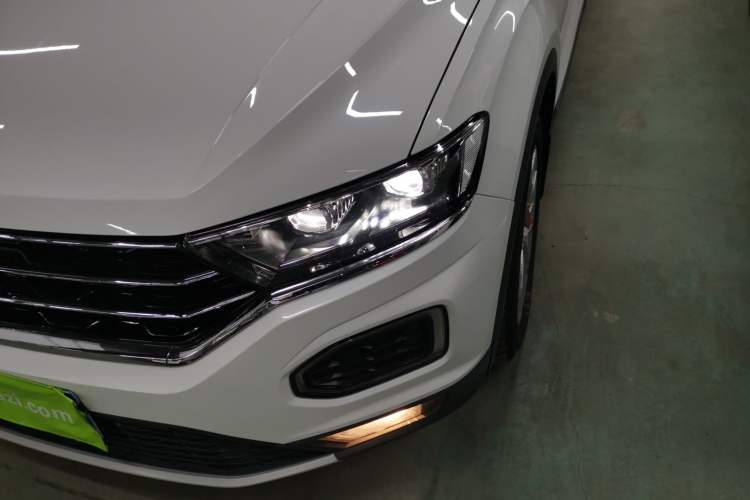 Used Volkswagen T-ROC 2018 280TSI DSG Two-Wheel Drive Advanced Version China V Emission Standard