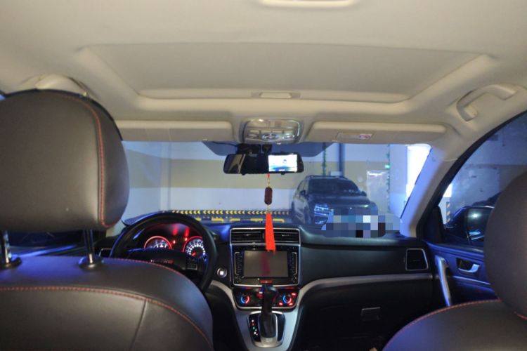 Used Haval H6 2015 Sport Edition 1.5T Automatic Two-Wheel Drive Luxury Model
