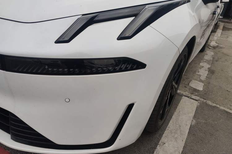 Used Lynk & Co 07 2024 EM-P 126 Long-Range Ultra
