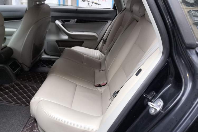 Used Audi A6L 2009 2.0 TFSI automatic standard version