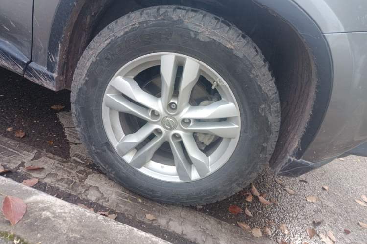 Used Nissan X-Trail 2012 2.5L CVT Flagship Edition 4WD
