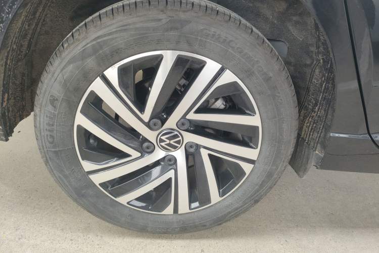 Used Volkswagen Lavida 2023 Revised Version 1.5L Automatic Starry Sky Edition – 5 Million Units