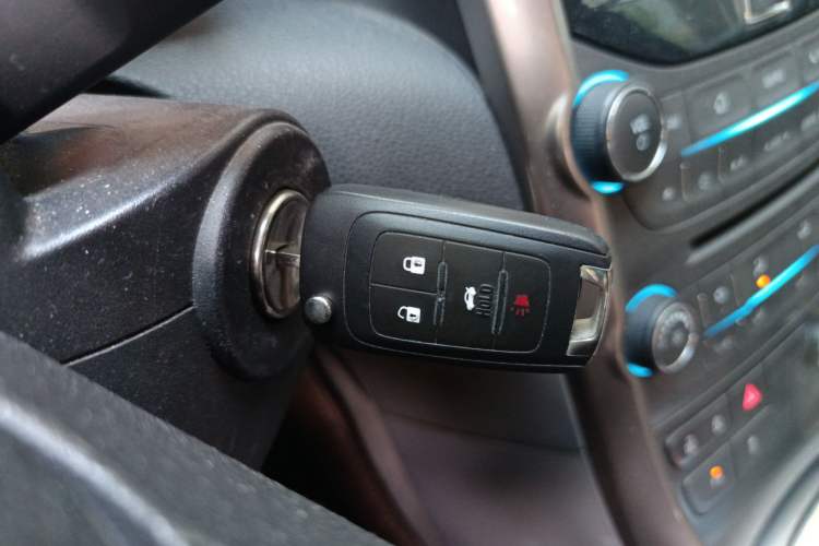 Used Chevrolet Malibu 2013 2.4L Automatic Luxury Edition