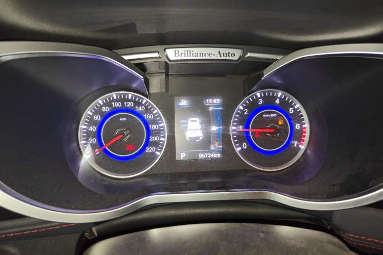 Used Brilliance V3 2016 1.5L Automatic Smart Version