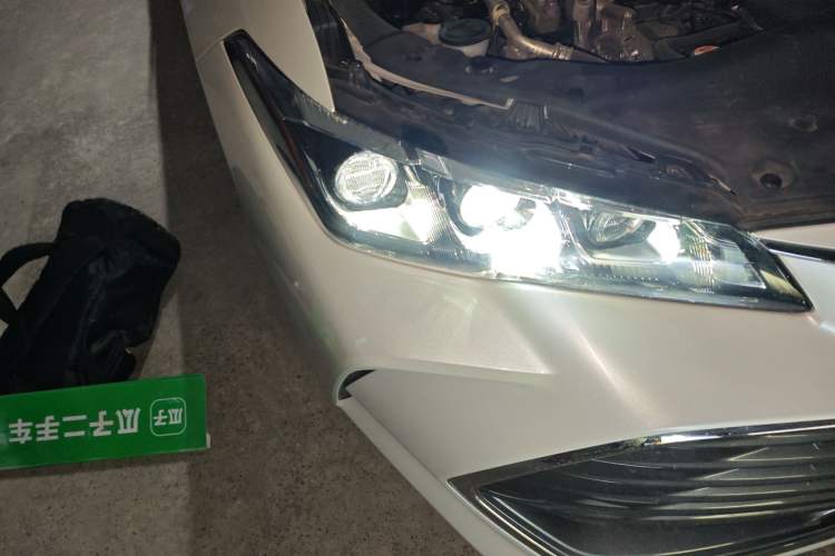 Used Toyota Avalon 2019 2.0L XLE Premium Edition China VI