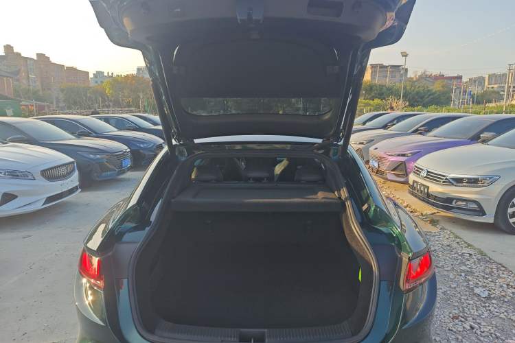 Used MG 7 2023 2.0T Automatic Trophy+ Ignition Glory Edition