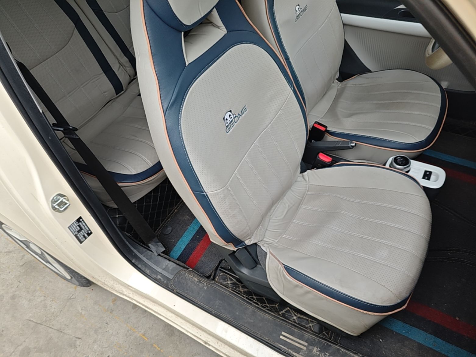 Geely Galaxy Panda 2025 210 km – Yuanqi Bear — снимка 19