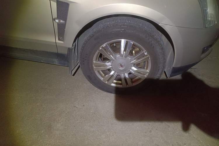 Used Cadillac SRX 2011 3.0L Luxury Model
