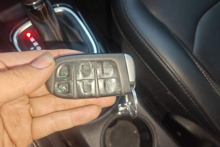 Used Jeep Compass 2019 220T Automatic Family Edition Vehicle Key