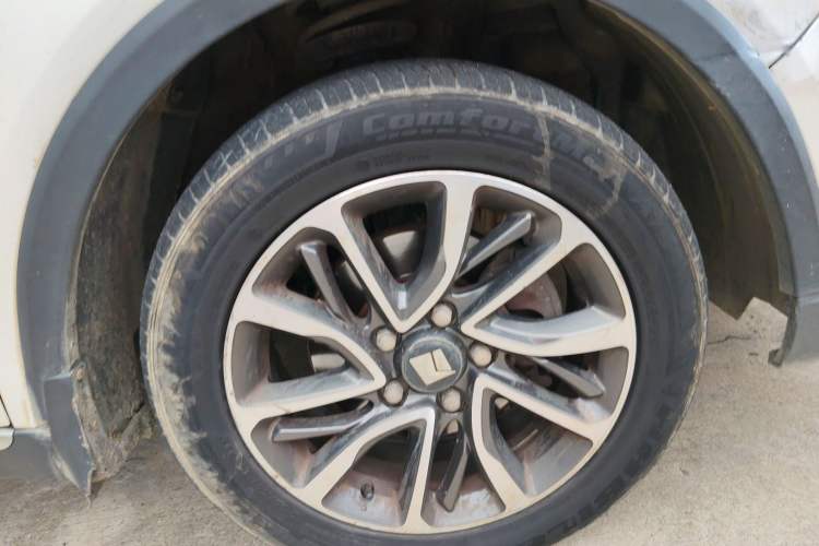 Used Baojun 730 2019 1.5T CVT Fashion Model 7 Seats China VI Emission Standard Right Front Wheel Hub