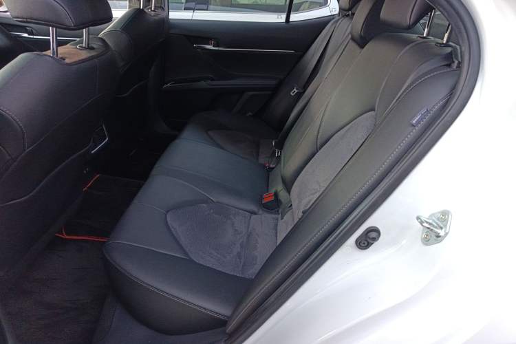 Used Toyota Camry 2021 2.0S FENGSHANG Edition