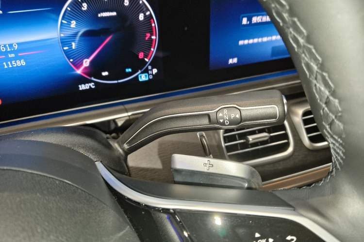 Used Mercedes-Benz GLE 2024 GLE 450 4MATIC Luxury Model
